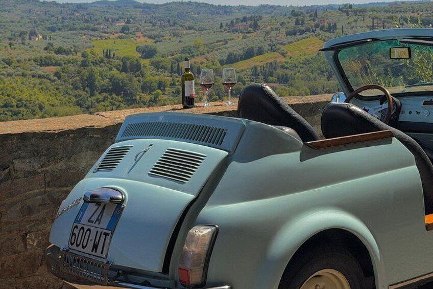 Florence Private Tour in Vintage Fiat 500 with Panoramic Views 5