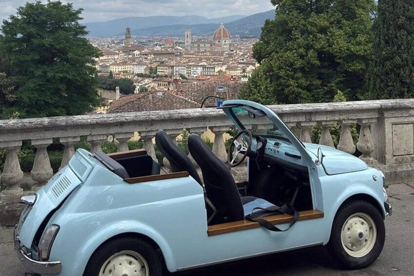 Florence Private Tour in Vintage Fiat 500; Panoramic Views & Wine 2