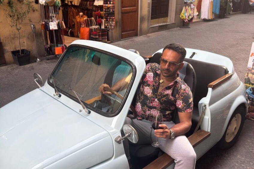 Florence Private Tour in Vintage Fiat 500; Panoramic Views & Wine 2