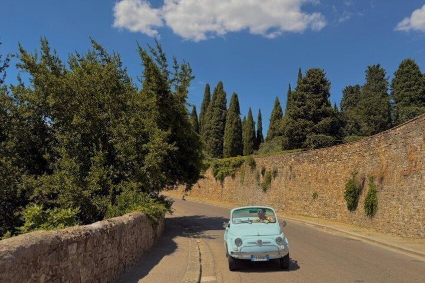 Florence Private Tour in Vintage Fiat 500; Panoramic Views & Wine 4