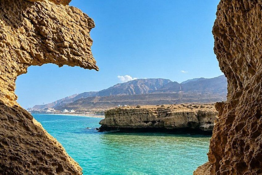 Discover Muscat and Wadi Shab Adventure in 8 Hours 5