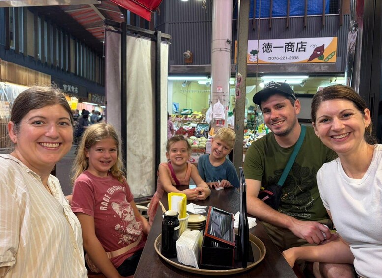 Picture 2 for Activity Kanazawa: Omicho Market Food Tour – Kanazawa's Kitchen 4