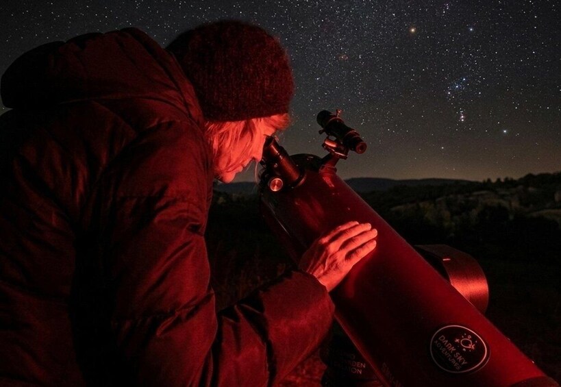Picture 2 for Activity Lake Balaton: Private Stargazing & Planetarium Tour 2