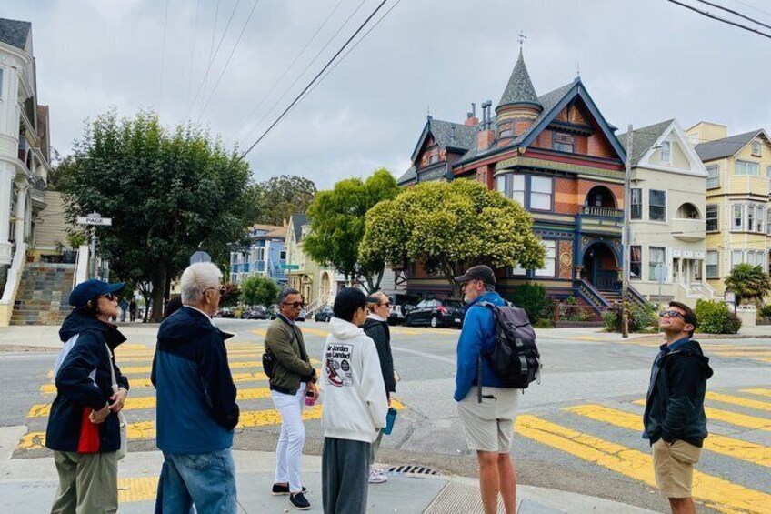 Haight-Ashbury: Architecture & Murals Tour 5