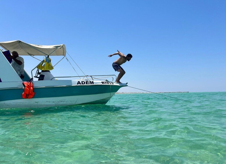 Picture 3 for Activity Djerba: Private Speedboat, Swim in the Turquoise Sea, and Explore the Coast 3