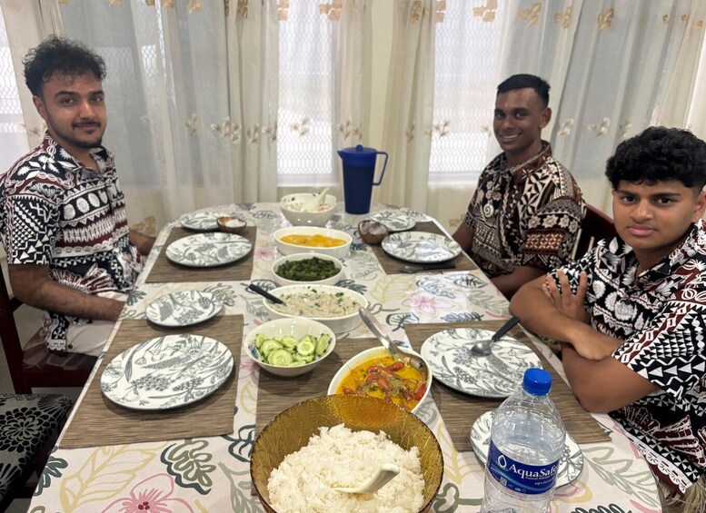Picture 12 for Activity Come Home for a Fijian Cooking Class and Dine with Family 4