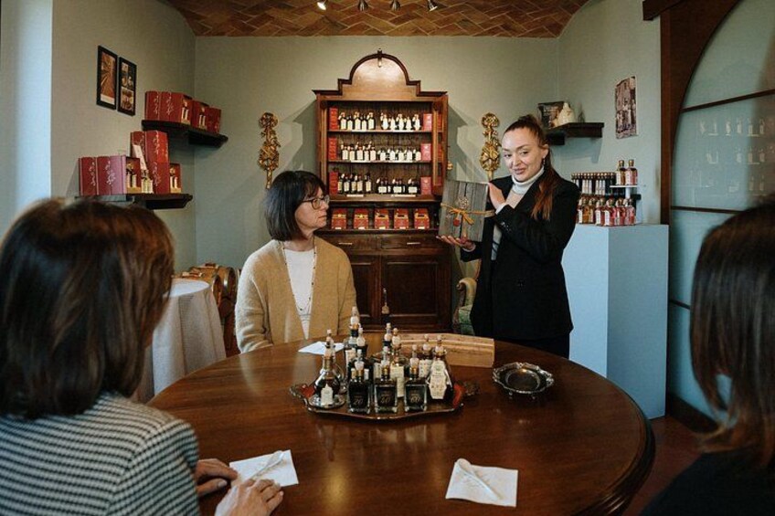 Centenary Balsamic Vinegar of Modena - Acetaia Tour & Tasting 3