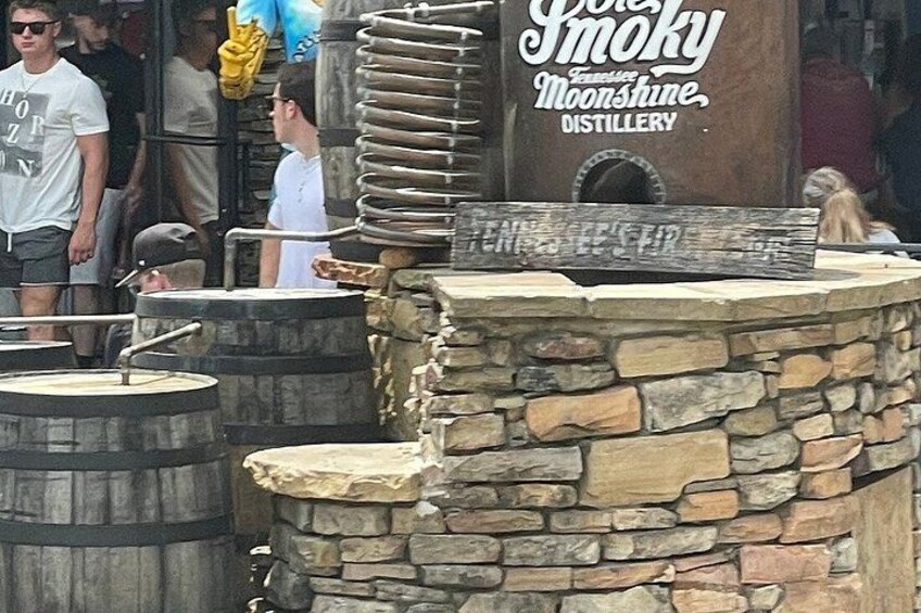 Pigeon Forge Redneck Comedy Bus Tour 2