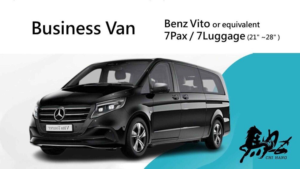 Musta Mercedes-Benz Vito -pakettiauto, jossa on seitsemän istumapaikkaa ja tilaa seitsemälle matkalaukulle, ja jonka leveys on 21–28 tuumaa. 5
