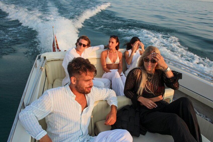 2 hours Private Boat Tour from Lazise to Sirmione 4