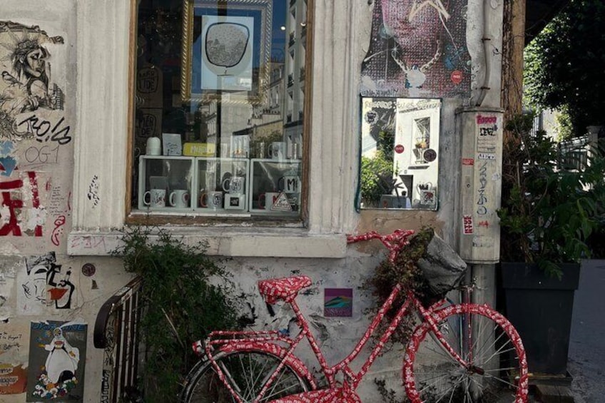 Women of Montmartre: Artists, Icons & Women shaping Paris today 5