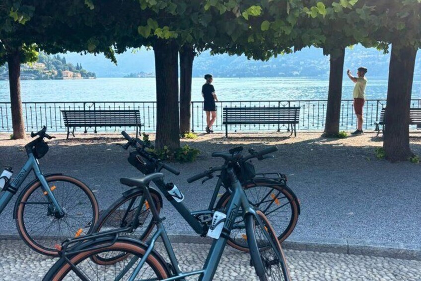Como : E-Bike Tour with Guide + Aperitif (Helmet included) - 3 HOURS 2