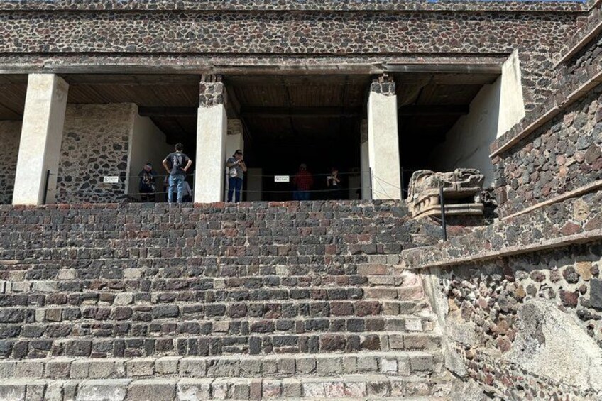 Teotihuacan Tour with Basilica of Guadalupe & Cave Restaurant 5