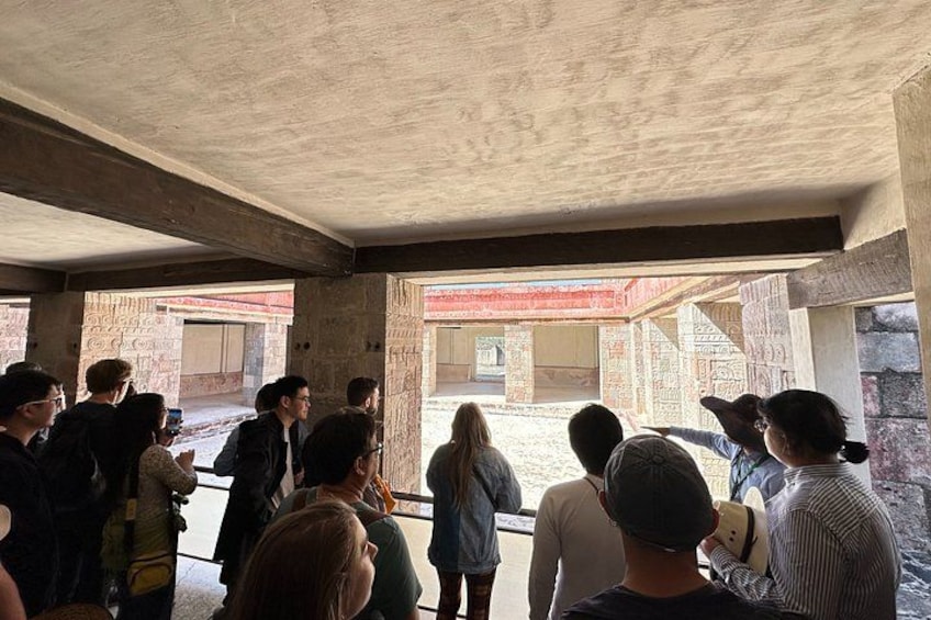 Teotihuacan Tour with Basilica of Guadalupe & Cave Restaurant 4