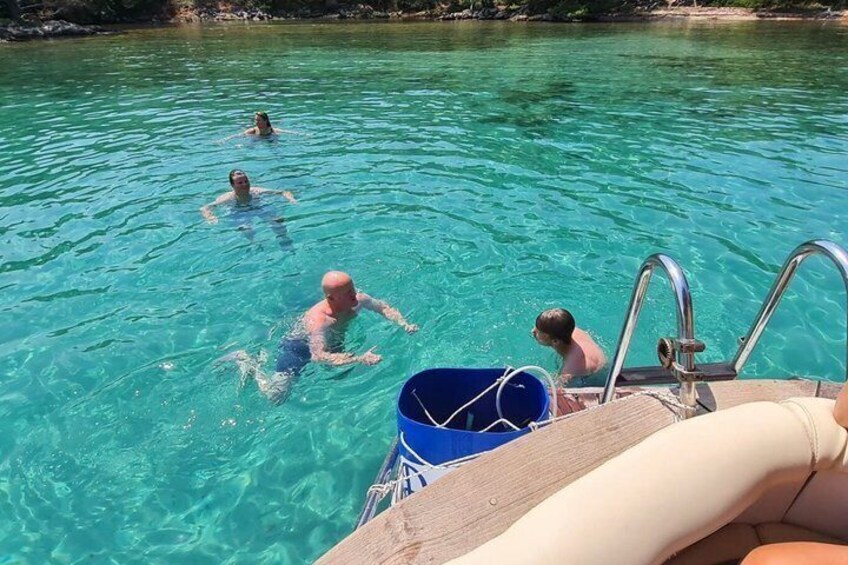 Zadar Boat Tour: Hidden Coves & Fresh Onboard Dalmatian Meal 2