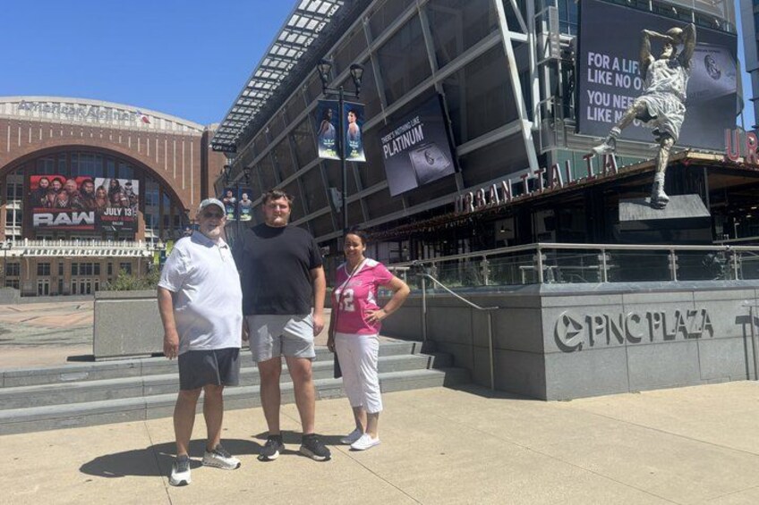 Sports Fan AdvenTOUR: A&T Stadium, American Airlines & Globe Life 2