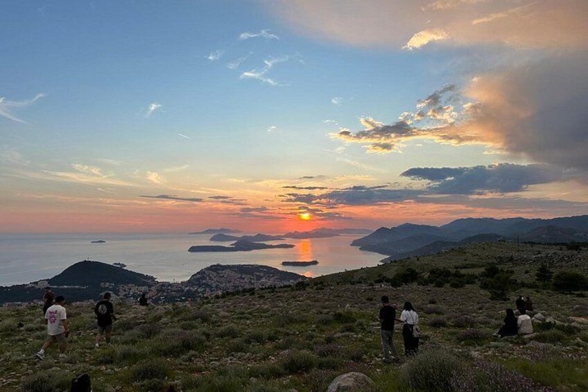 Private Scenic Sunset Tour & Premium Wine Tasting Above Dubrovnik 2