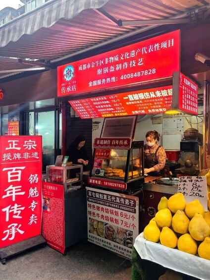 Picture 8 for Activity Chengdu Wet Market Tour: Food Shopping & Traditional Massage 4