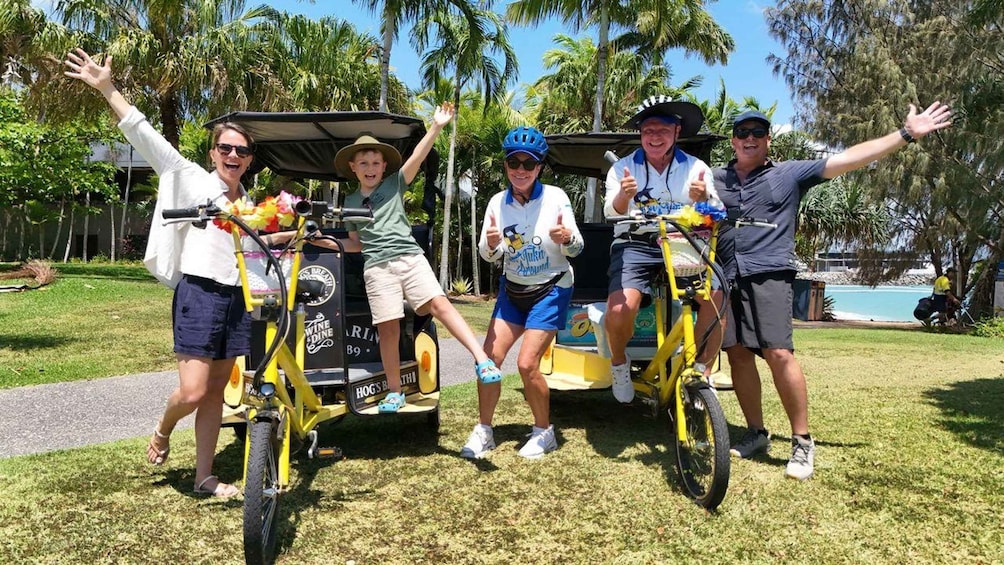Picture 2 for Activity Airlie Beach: 1 Hour Tuk Tuk Tour with Local Guide 2