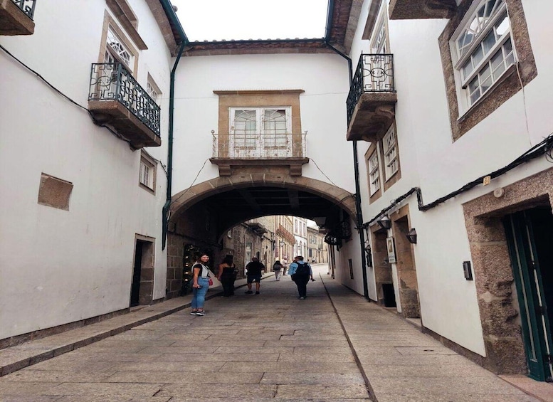 Picture 8 for Activity Braga: Bom Jesus do Monte and Monastery Private Tour + Guide 4