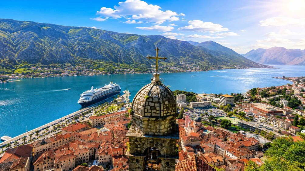 Durres/Tirana: Montenegro Sveti Stefan, Kotor Bay & Old City 1