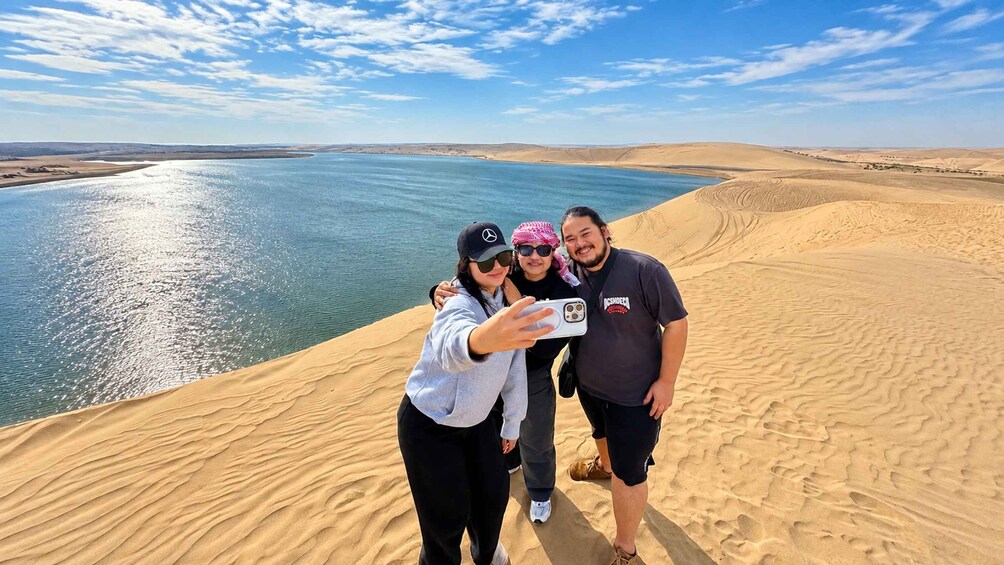 Picture 1 for Activity Doha Desert Safari: Sunset Dune Bashing Camp Access & Dinner 4