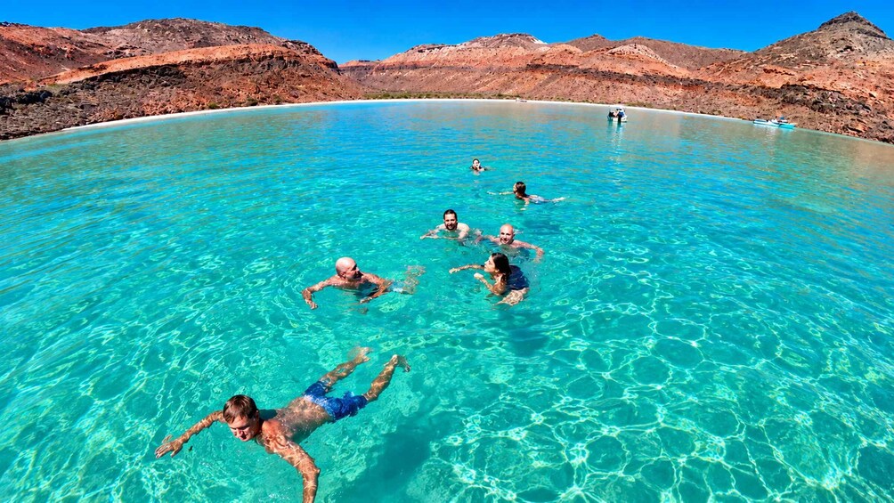 Picture 3 for Activity La Paz: All-Inclusive Tour of Espíritu Santo Island, Balandra, and Sea Lions 3