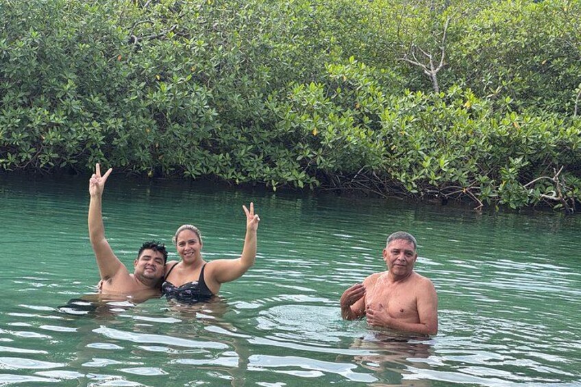 Isla Mamey All Inclusive Private Tour 2