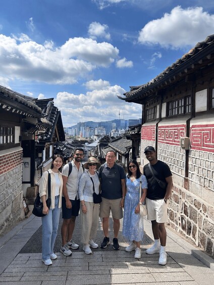 Picture 10 for Activity Seoul: Morning Temple, Tea & Traditional Seoul Walk 2