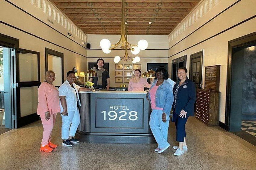 Waco AdvenTOUR: Explore Waco & Magnolia Market from Dallas 2