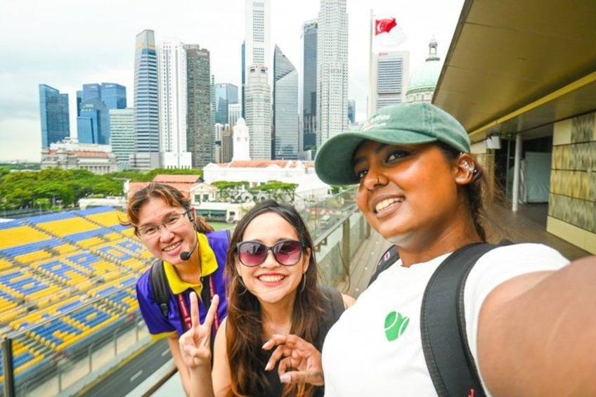 Singapore City Walking Tour: Heartbeat of the City 1