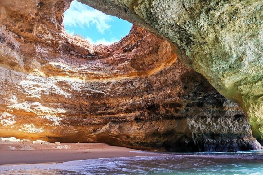 Tour to Benagil Caves and Coastline in Albufeira 2