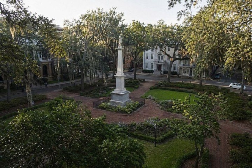 Savannah Self-Guided Discovery: Historic Squares & Southern Charm 2