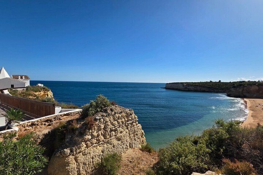 Romantic Sunset in Carvoeiro with a cliffside Picnic & wine 3
