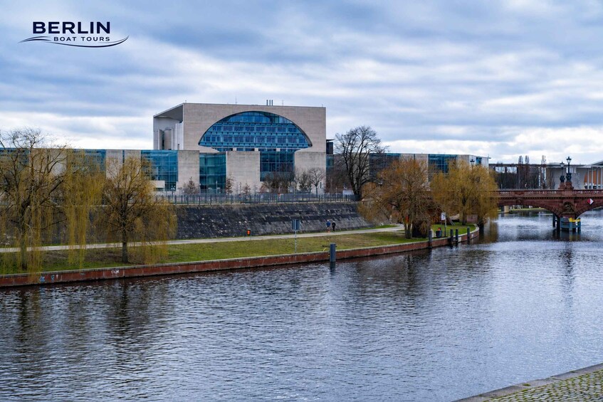 Picture 34 for Activity Berlin Boat Tour with Views of Landmarks and LiveGuide DE/EN 5