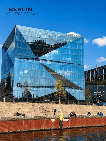 Picture 27 for Activity Berlin Boat Tour with Views of Landmarks and LiveGuide DE/EN 3