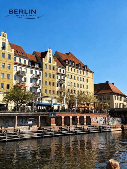 Picture 32 for Activity Berlin Boat Tour with Views of Landmarks and LiveGuide DE/EN 4