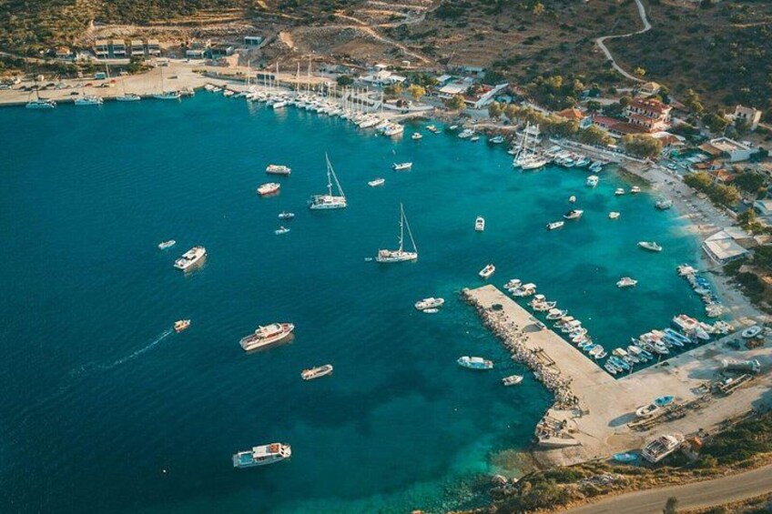 Zakynthos Bus Tour to Shipwreck Viewpoint and Blue Caves 4