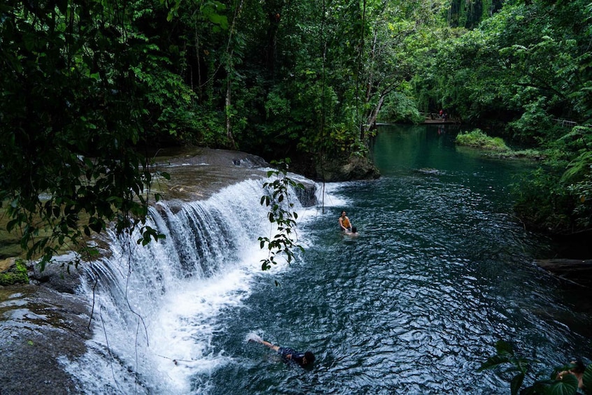 Port Vila: Blue Lagoon Tour and Snorkeling 1