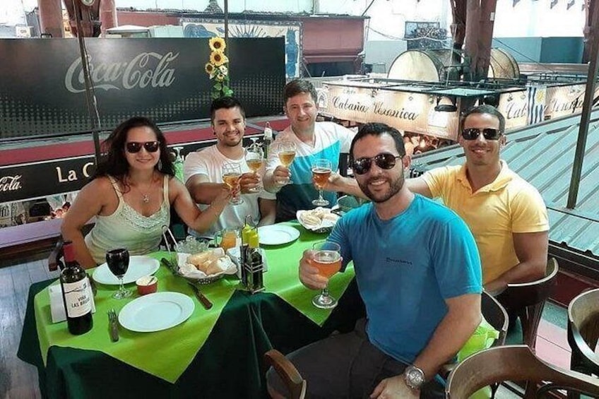 Private City Tour in Montevideo 3