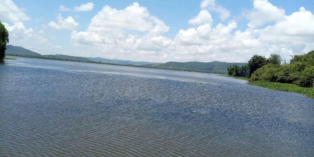 Picture 22 for Activity Kampot Pepper Farm, Salt Pans, Secret Lake, Cave &Mangroves 2