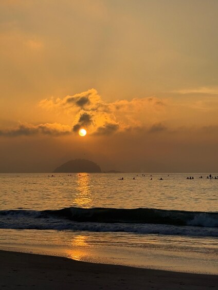 Picture 8 for Activity Rio de Janeiro: Sunrise Stand-Up Paddleboarding Experience 2