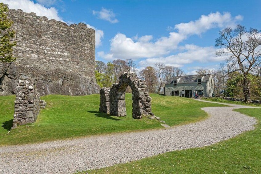 The Three Castle Tour – Private Half-Day Highland Experience 2