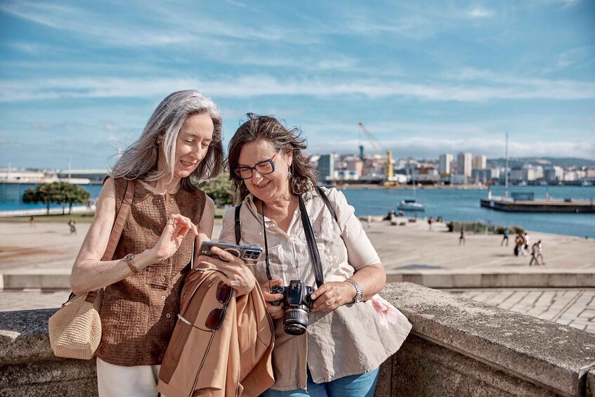 Picture 8 for Activity Photo Route through the center of Coruña 5