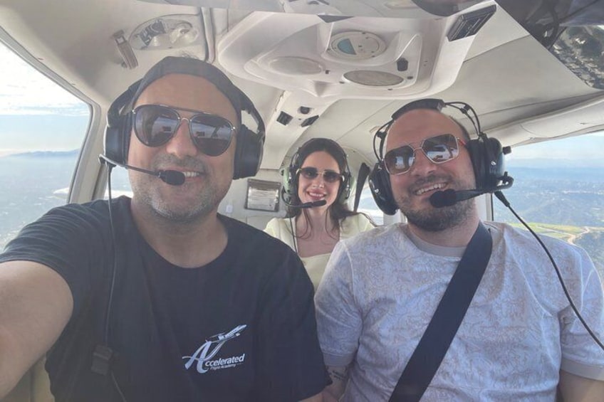 Discovery Flight Over Los Angeles 2