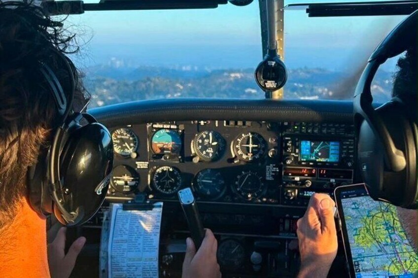 Discovery Flight Over Los Angeles 2