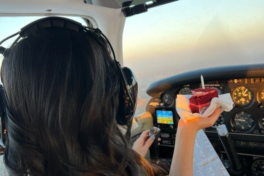 Discovery Flight Over Los Angeles 5