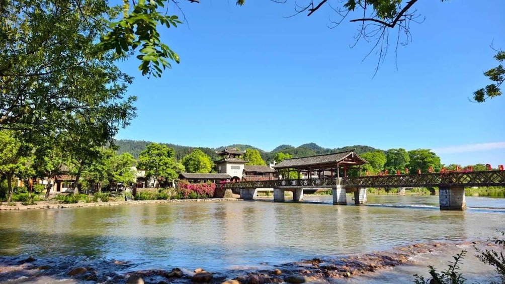 Guilin: Dongli Ancient Village ICH Experience Private Tour 1