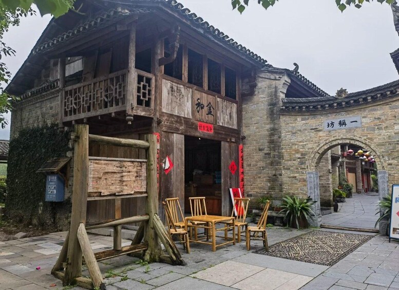 Guilin: Dongli Ancient Village ICH Experience Private Tour 1