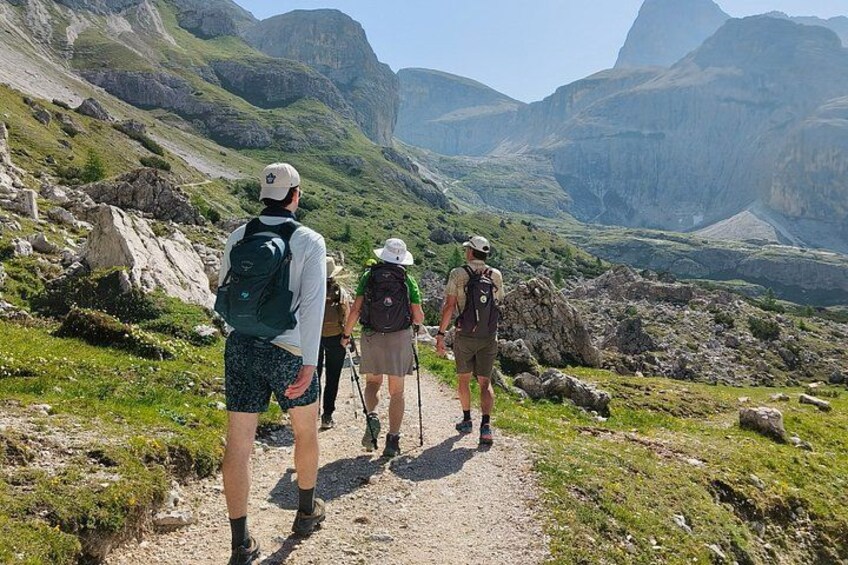 Iconic 5 Torri Hike Panoramic Dolomites Experience 1